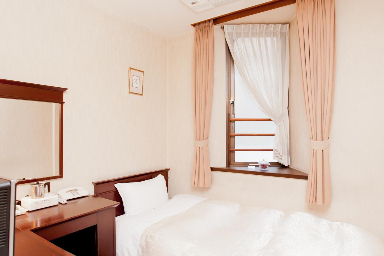 Hotel Hanakomichi Nara Exterior photo